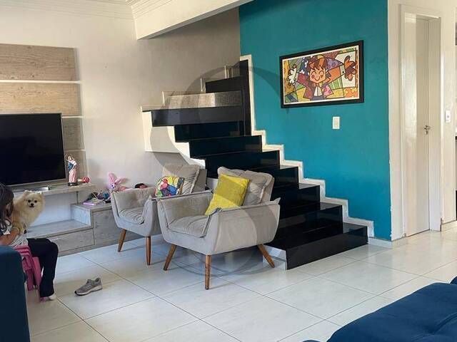 Sobrado em Condomínio para Venda em Sorocaba - 4